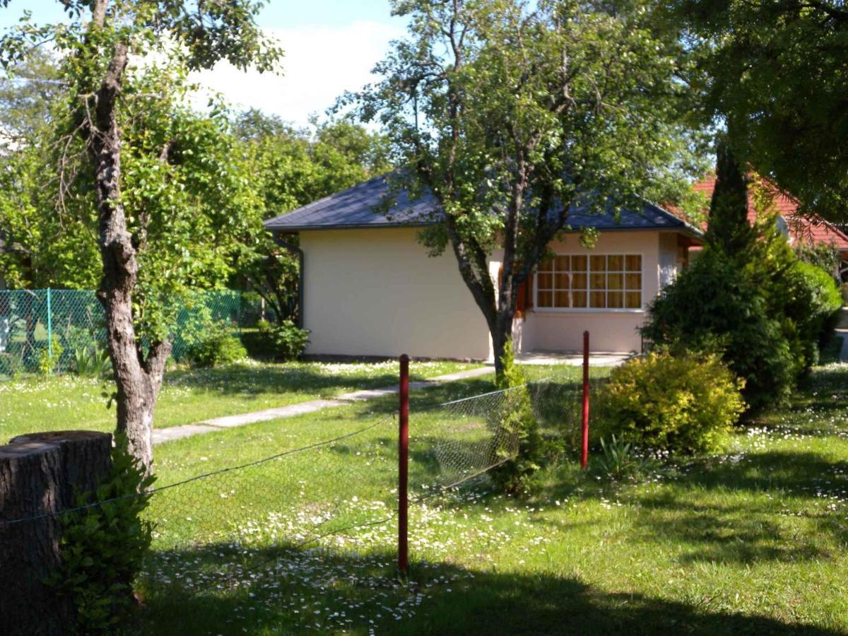 Holiday Home In Balatonfenyves 18357 المظهر الخارجي الصورة